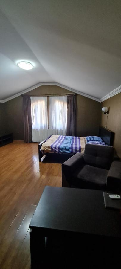Hotel Emocia Natakhtari ภายนอก รูปภาพ
