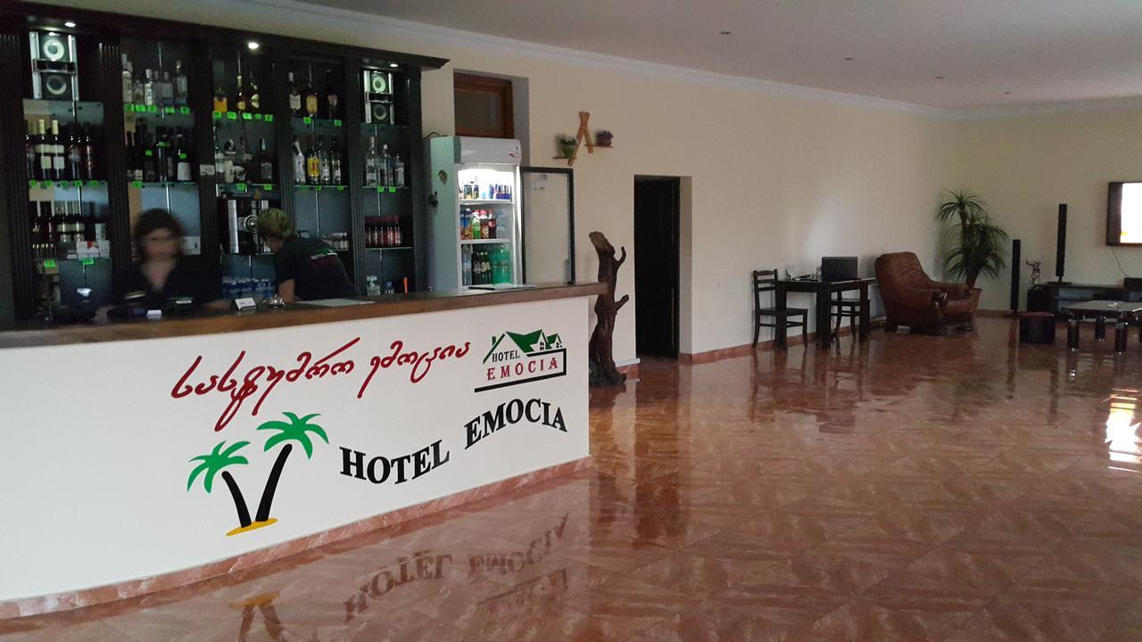 Hotel Emocia Natakhtari ภายนอก รูปภาพ