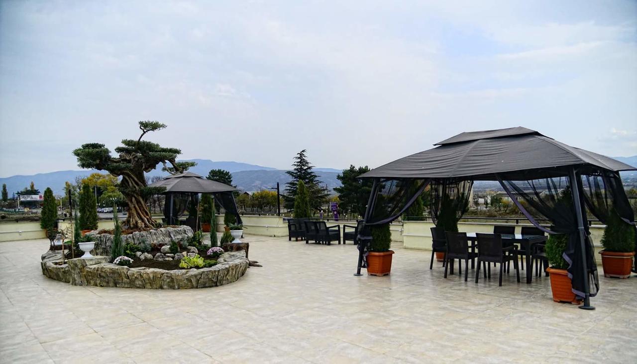 Hotel Emocia Natakhtari ภายนอก รูปภาพ