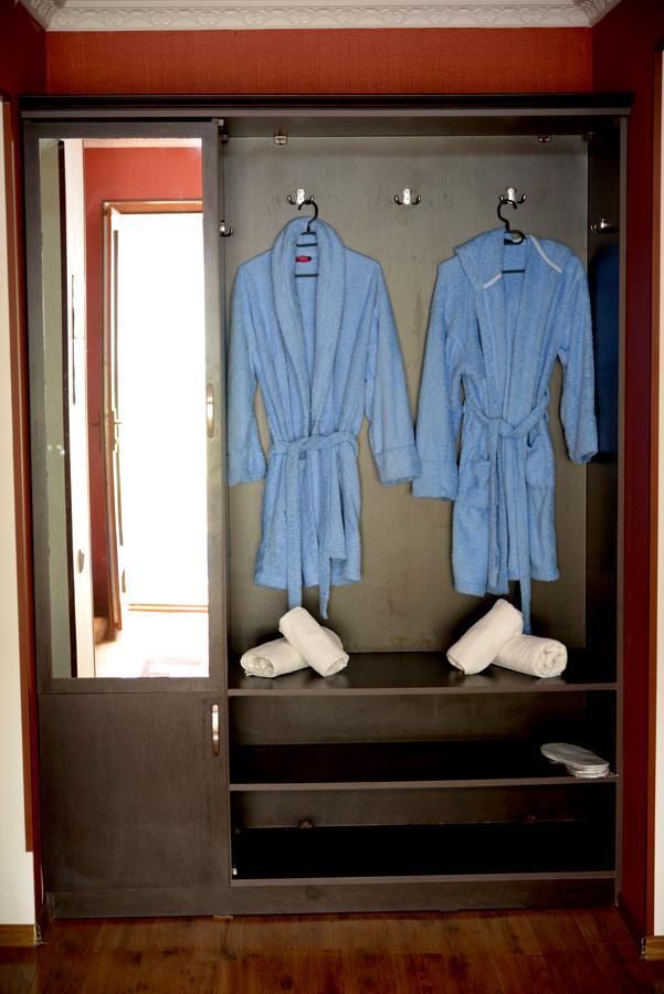 Hotel Emocia Natakhtari ภายนอก รูปภาพ