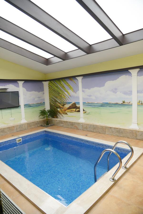 Hotel Emocia Natakhtari ภายนอก รูปภาพ
