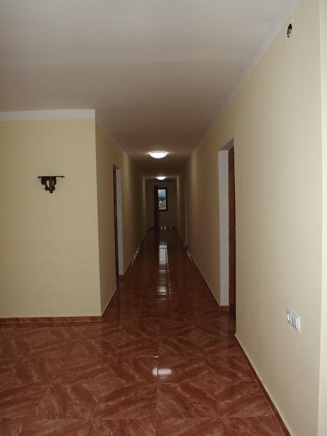 Hotel Emocia Natakhtari ภายนอก รูปภาพ
